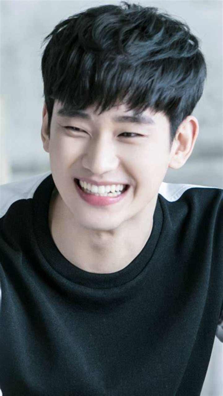1000+ images about Kim Soo Hyun ♪(´ε` ) on Pinterest Korean actors