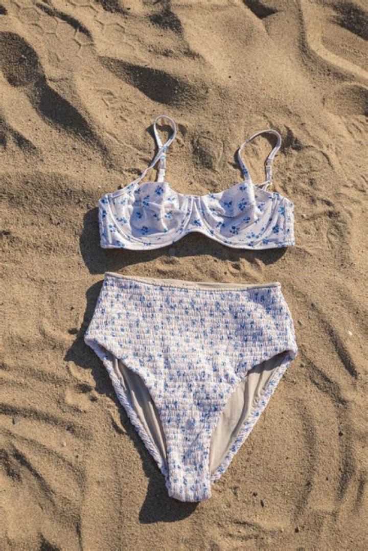 8 Hot Sexy Frances de la Tour Bikini Pics