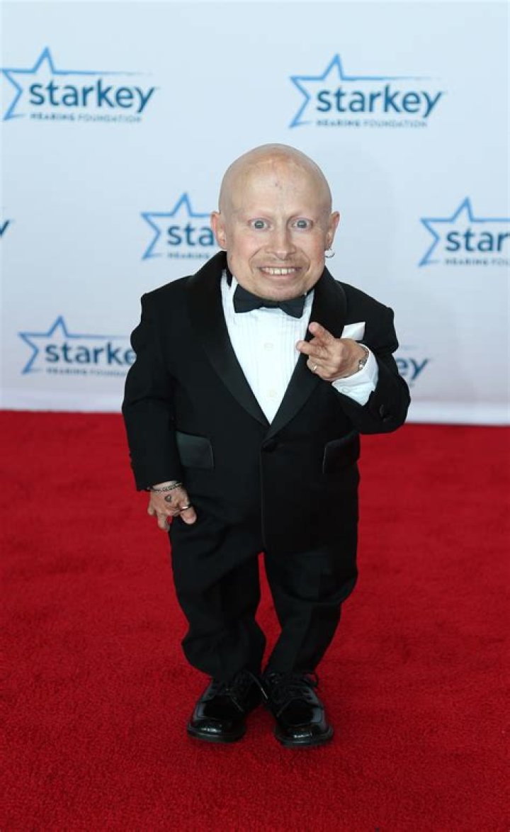 Actor Verne Troyer, 'MiniMe' from 'Austin Powers' films, dies at age