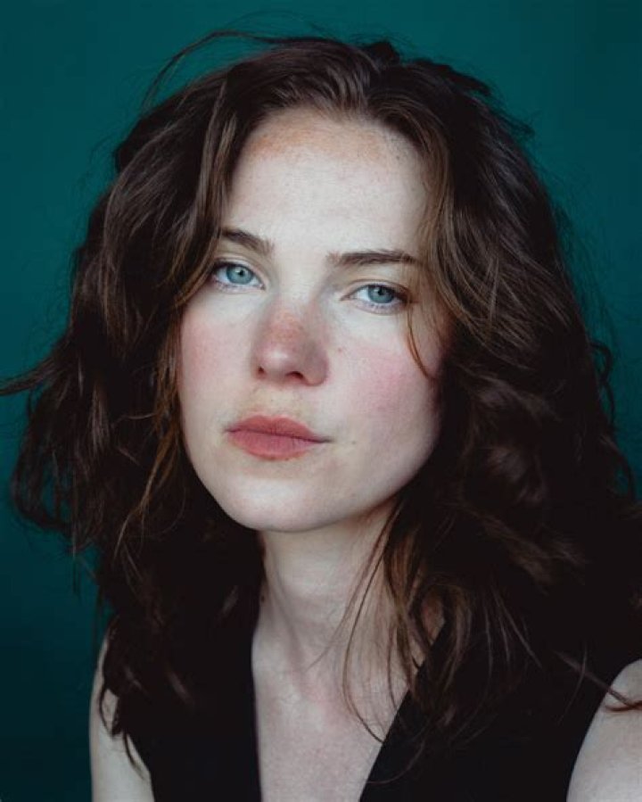 Actor`s page Jess Gabor, watch free movies Criminal Minds Season 1