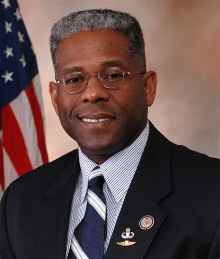 Allen West to speak at Cook Education Center News