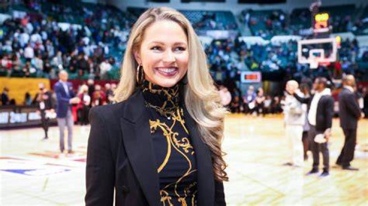 Allie LaForce NBA on TNT r/HotSportsReporters