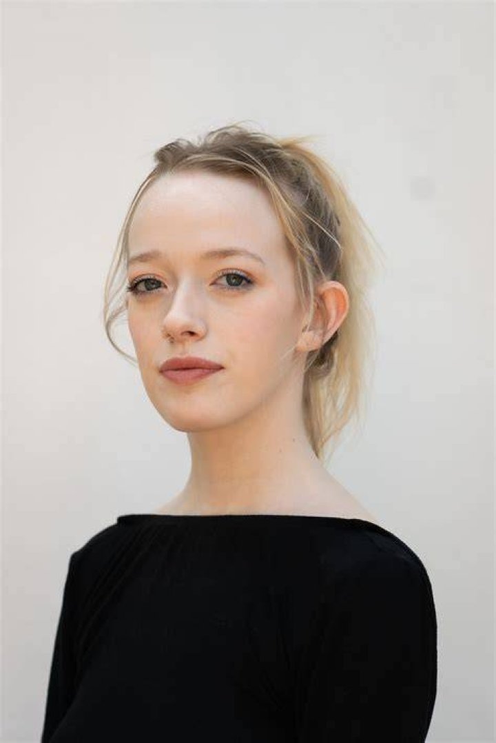Amybeth McNulty Lisa Richards
