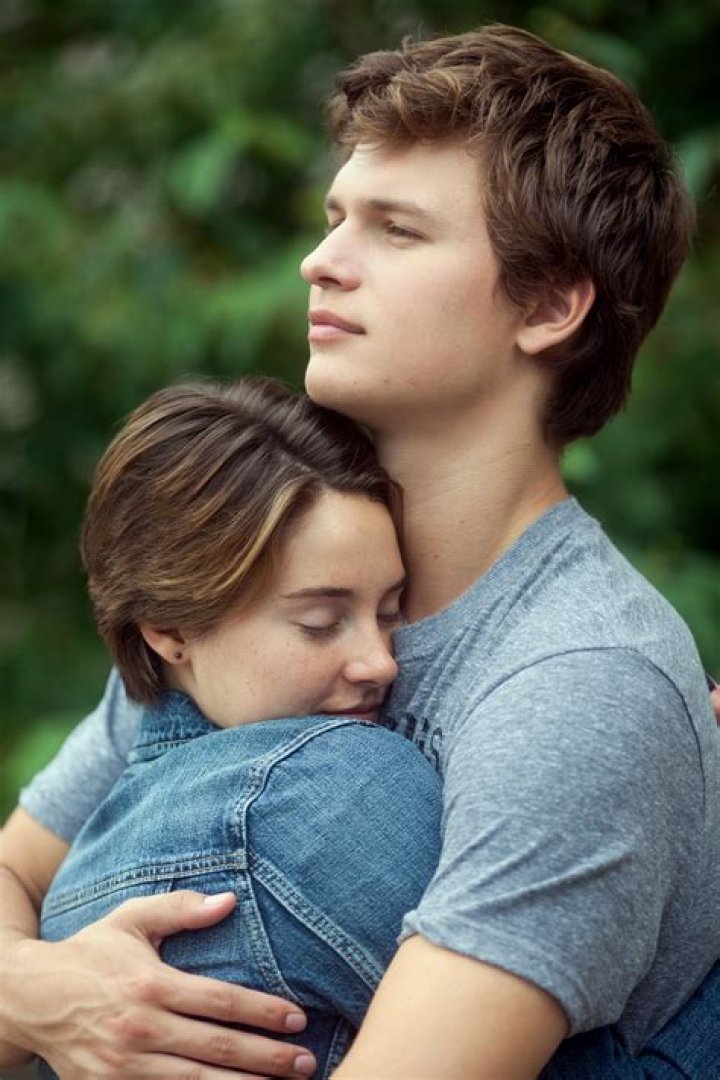 Ansel Elgort 2018 dating, net worth, tattoos, smoking & body facts