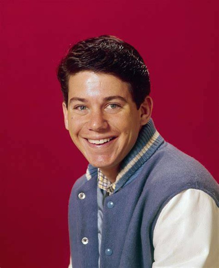 Anson Williams' ‘Happy Days’ TV Sweetheart Migrated to Be Near Him
