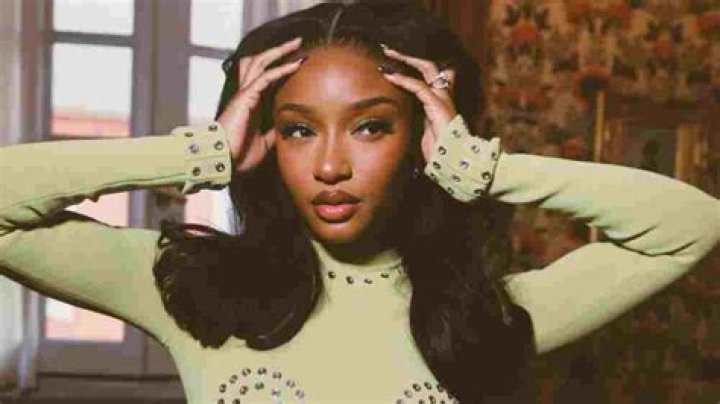 Ayra Starr Biography, Net Worth, Age & Family Biographle