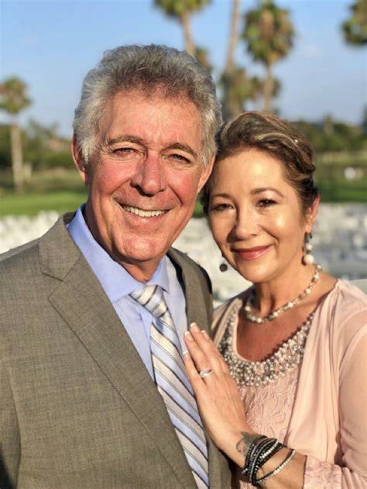 Barry Williams And Wife Tina Mahina&rsquo;s Relationship Timeline Monika Kane