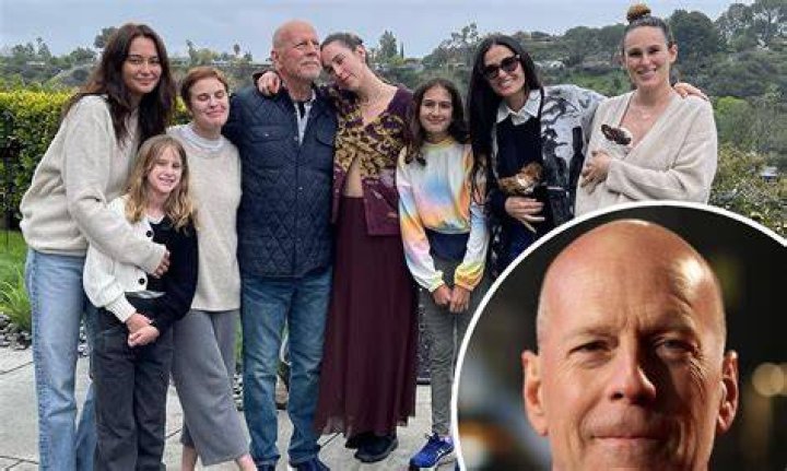 Bruce Willis children Does Bruce Willis have a son?
