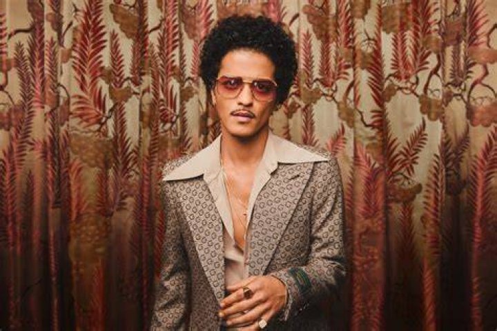 Bruno Mars: Unraveling The Roots Of His Enchanting Music