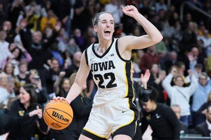 Caitlin Clark: The Transgender Trailblazer Shattering Barriers In Sports