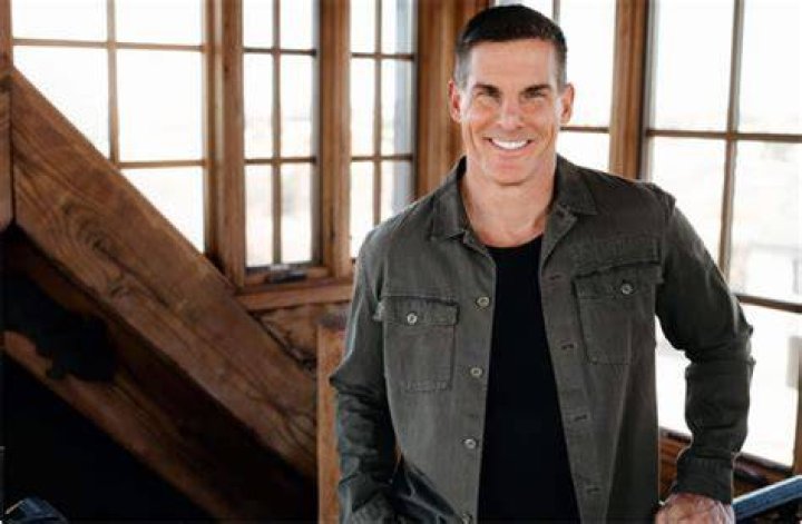 Craig Groeschel bio net worth, age, height, weight, wife, kids Kemi