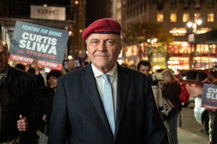 Curtis Sliwa Critical race theory 'creeping' into NYC schools