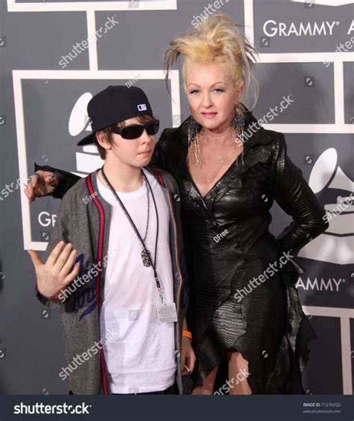 Cyndi Lauper Kids Guide Meet Son Dex, Singer&rsquo;s Only Child