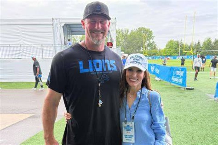 Dan Campbell Wife Who Is Holly Campbell?