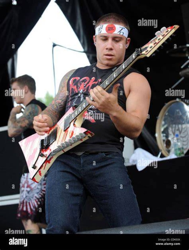 Dan Jacobs Atreyu Atreyu guitarist Dan Jacobs playing Ma&hellip; Flickr