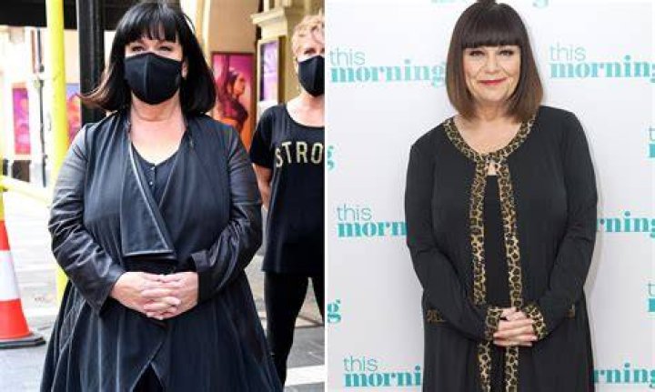 Dawn French steps out in an allblack ensemble in London Daily Mail