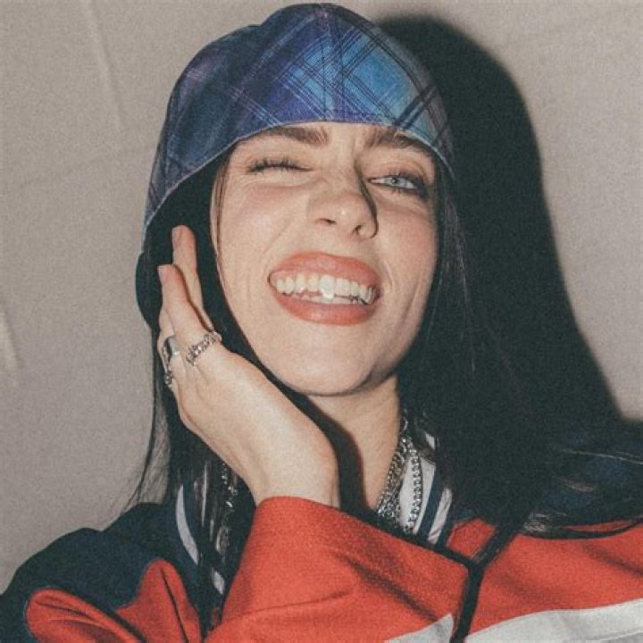 Discover The Enchanting World Of Billie Eilish's Instagram