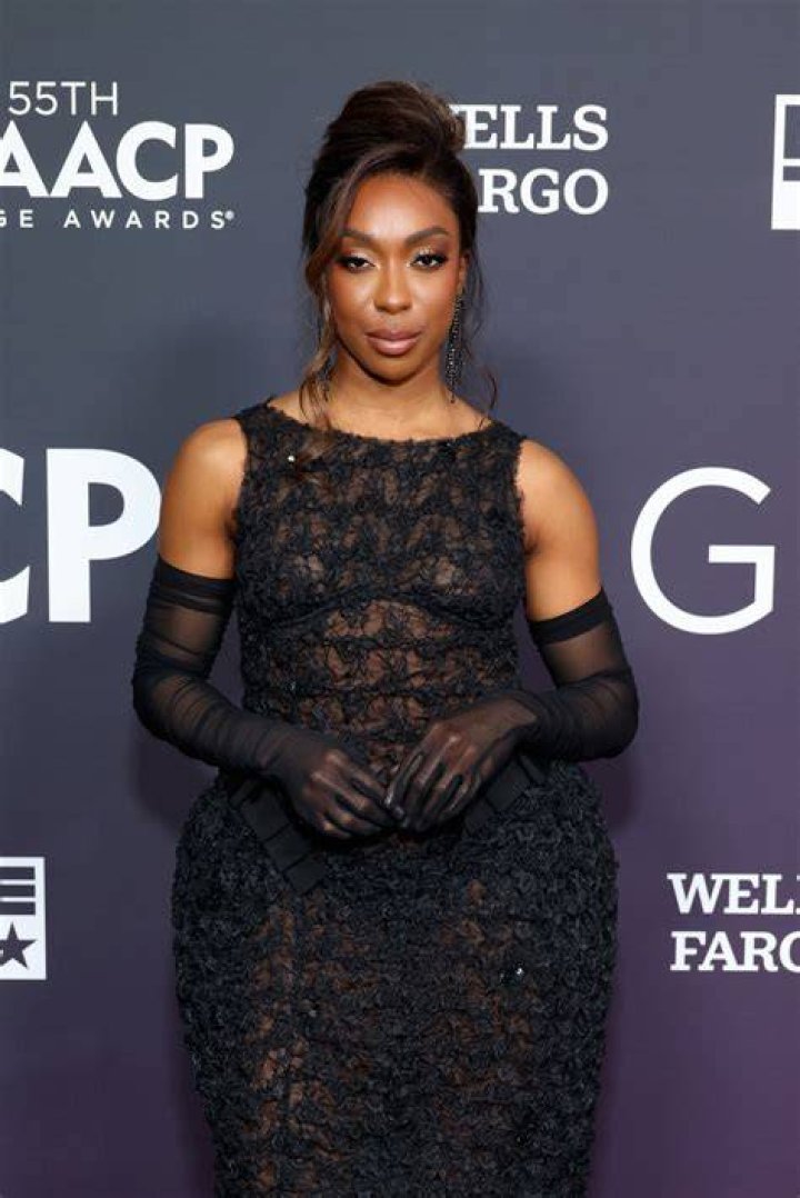 Ego Nwodim — PHOTOS Hollywood Life