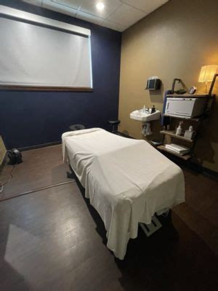 Elements Massage Massage 2804 Prairie Lakes Dr, Sun Prairie, WI
