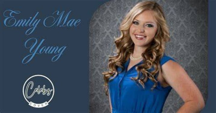 Emily Mae Medium