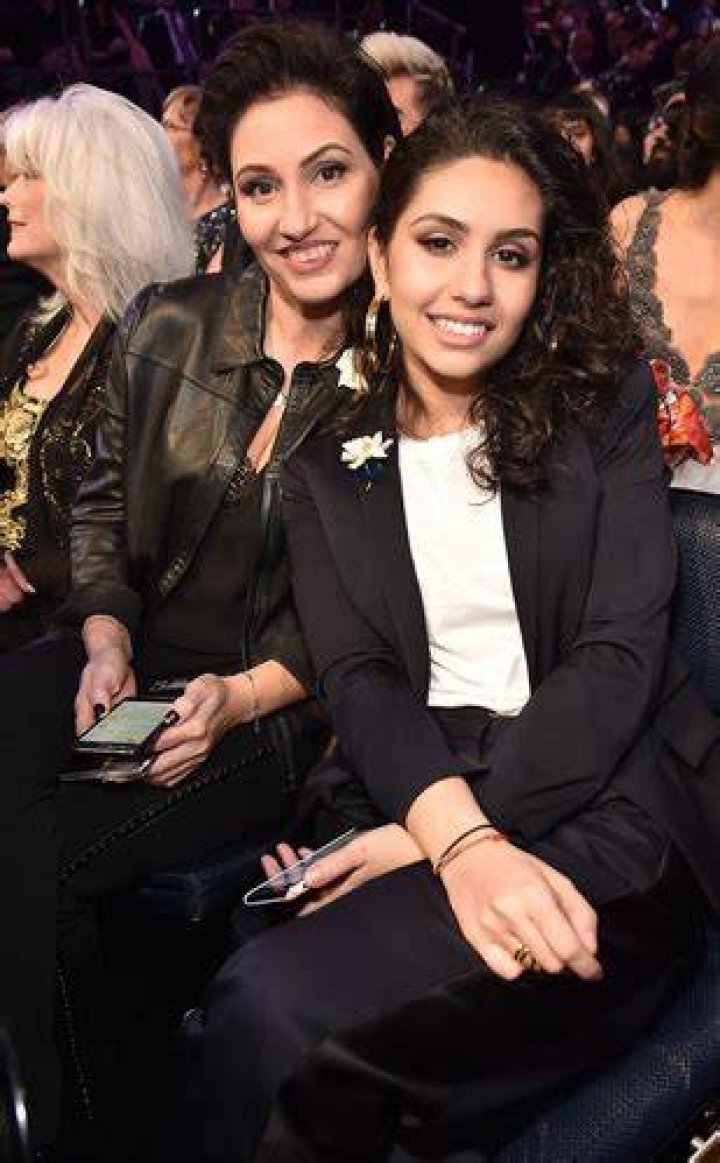Enza Ciccione Caracciolo Alessia Cara Wiki Fandom