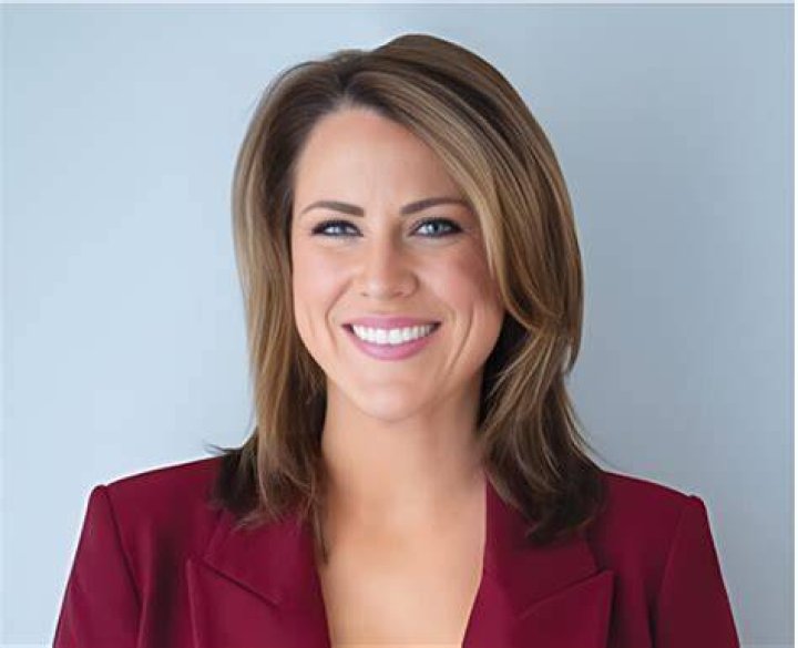 Erin Perrine Net Worth, Age, Biography, Boyfriend, Birthday And Her Information.