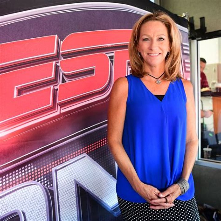ESPN’s Beth Mowins reportedly will be the first woman to call an NFL