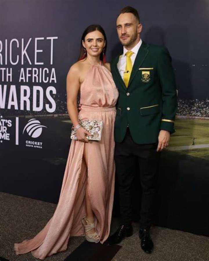 Faf du plessis wife Imari Visser डु प्लेसिस की वाइफ बनीं 'देसी गर्ल