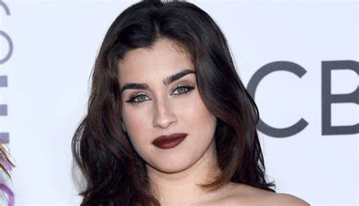 Fifth Harmony&rsquo;s Lauren Jauregui Reveals Dream Latin Collabs Interview