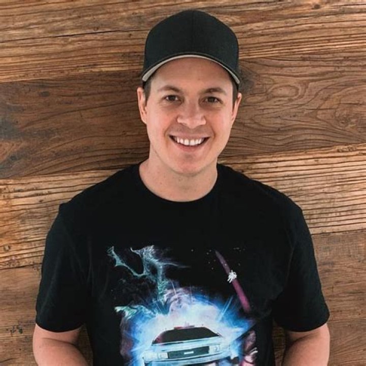 Former Home And Away actor Marlo Kelly takes on new role in digital