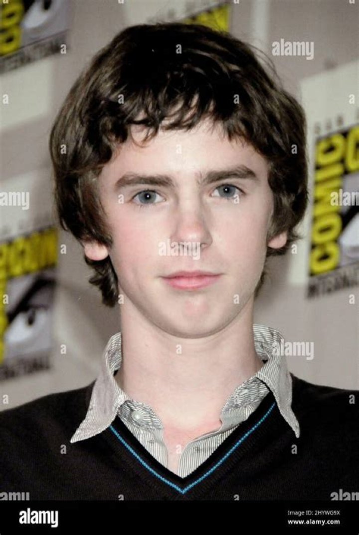 freddie highmore Picture 30 San Diego ComicCon International 2014