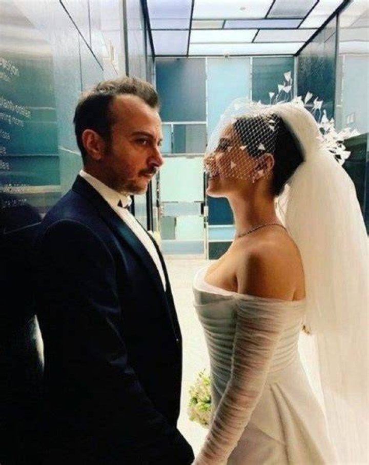 Hazal Kaya Got Married To Burak Deniz On The Set Of Bizim Hikaye Turkish TV Series