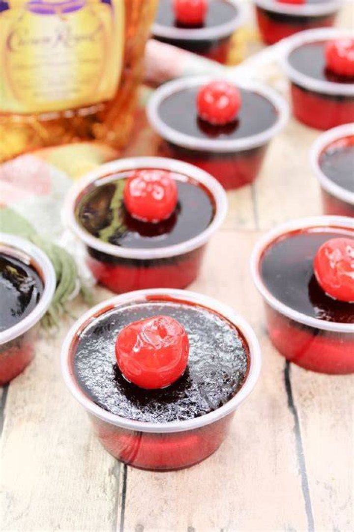 HeartShaped Jello Shots with Cherries 14 Amorous Valentine&rsquo;s Day