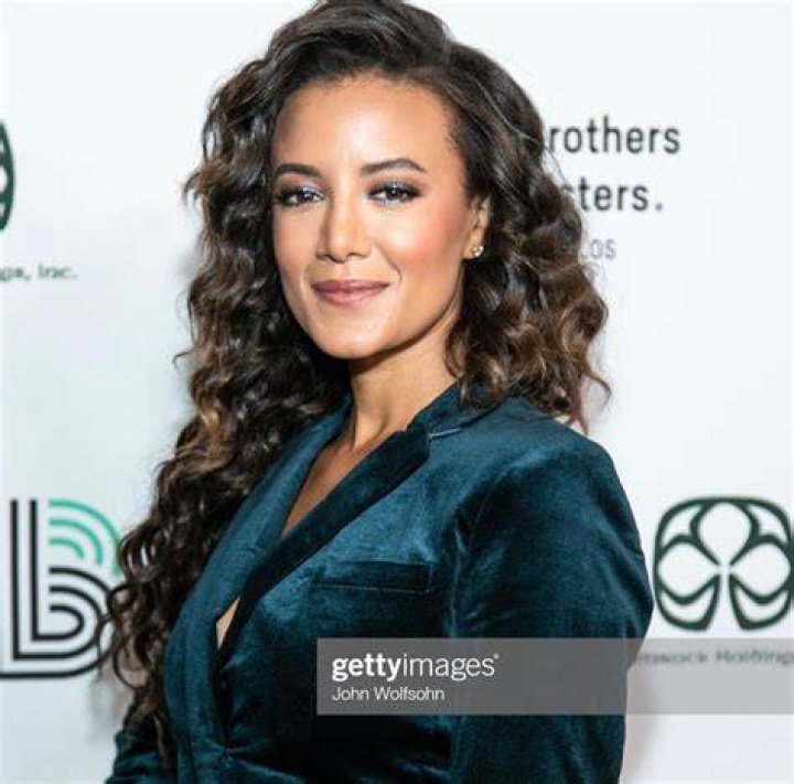 Heather Hemmens' Height, Weight, Age, Measurements & More