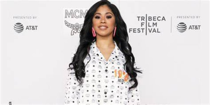 Hennessy Carolina la soeur de Cardi B tue avec son nouveau look Crumpe