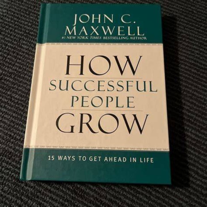 How to Grow a Successful Blog with Raving Fans with Jamerrill Stewart