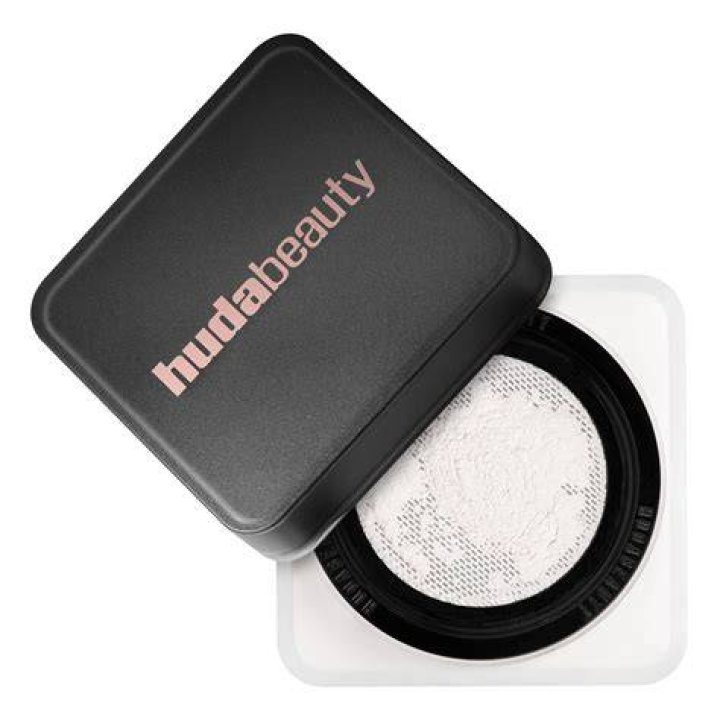 Huda Beauty's Daughter Has a Better Instagram Account Than Yours