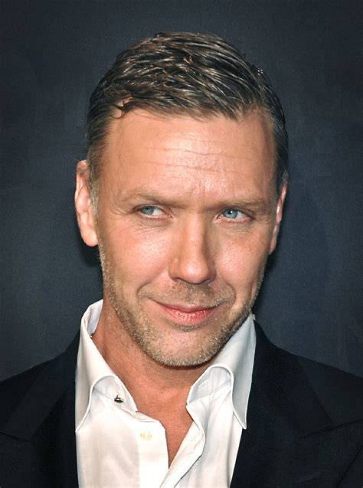 Image of Mikael Persbrandt