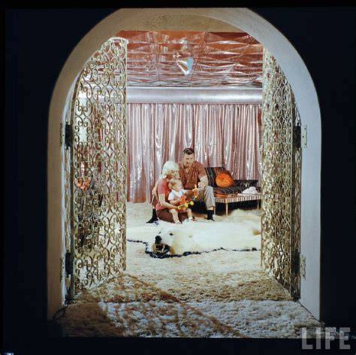 Inside Jayne Mansfield's Relationship With Mickey Hargitay YouTube
