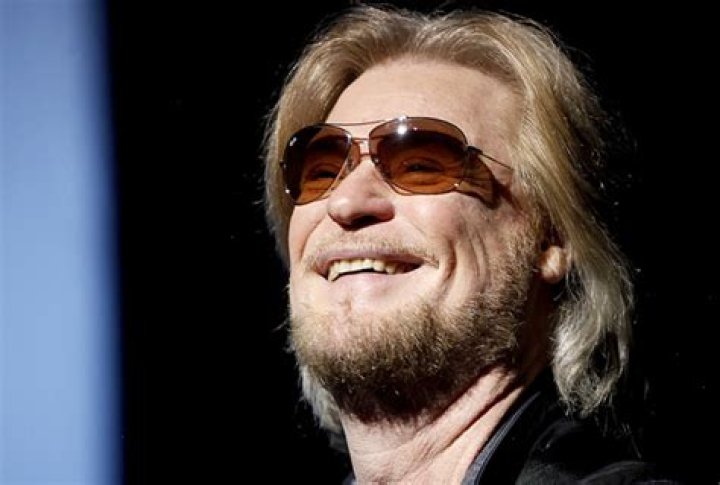 Is Daryl Hall Gay? Wikipedia, Net Worth, Parents, Wife