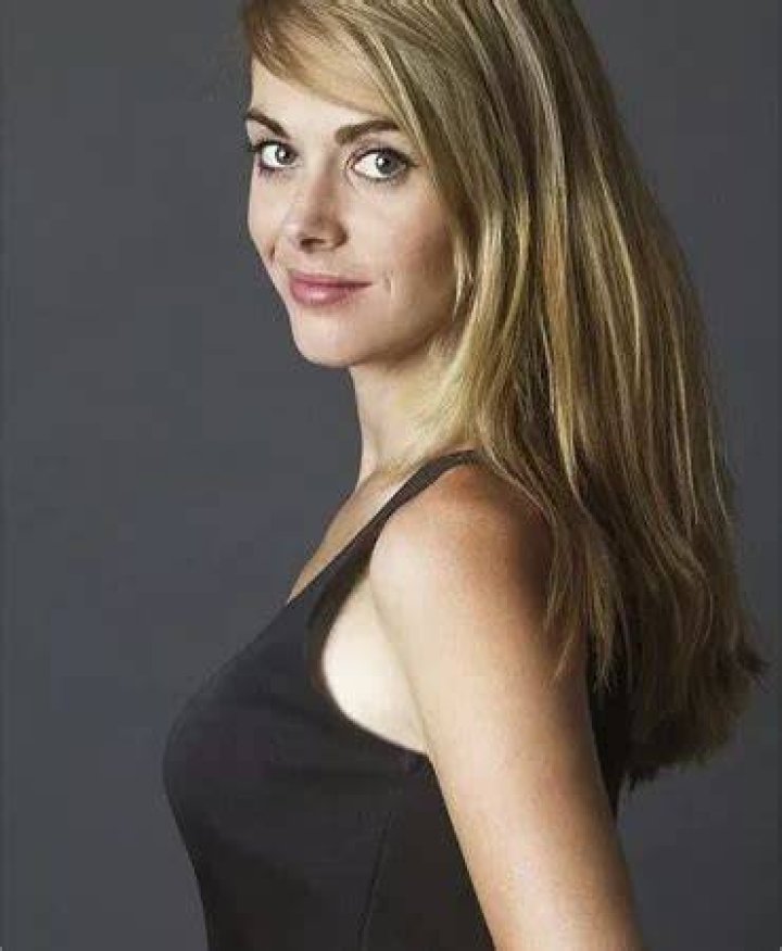 Jana Bezuidenhout Wiki, Age, Biography, Husband, Relationship, Children