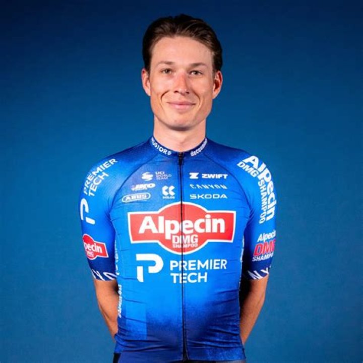Jasper Philipsen deixa todas as possibilidades em aberto na Gent