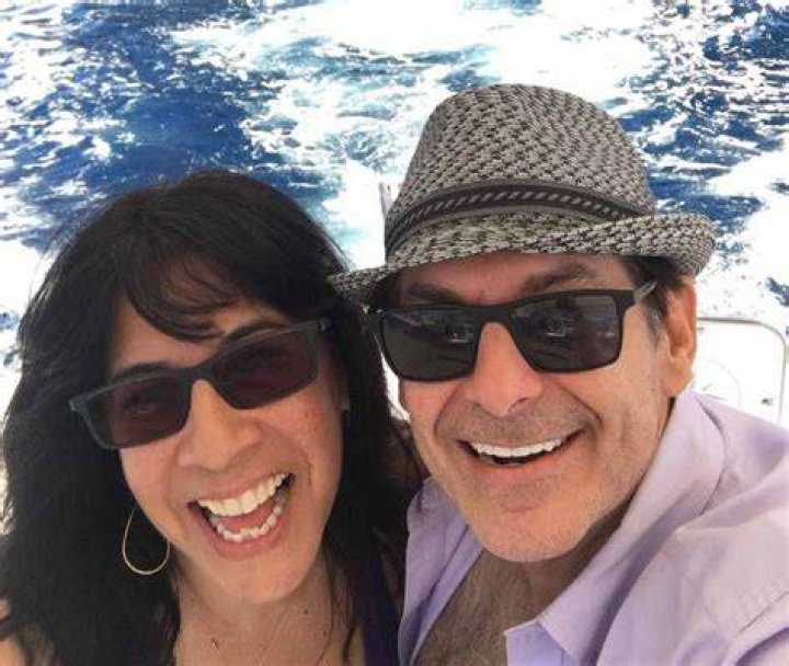 Jimmy Dore and His Wife Has an Adorable Love Story