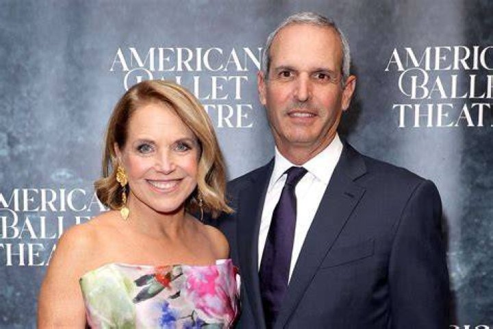 john molner on Twitter "Whitney Cummings (giving the eye!) and Kerry