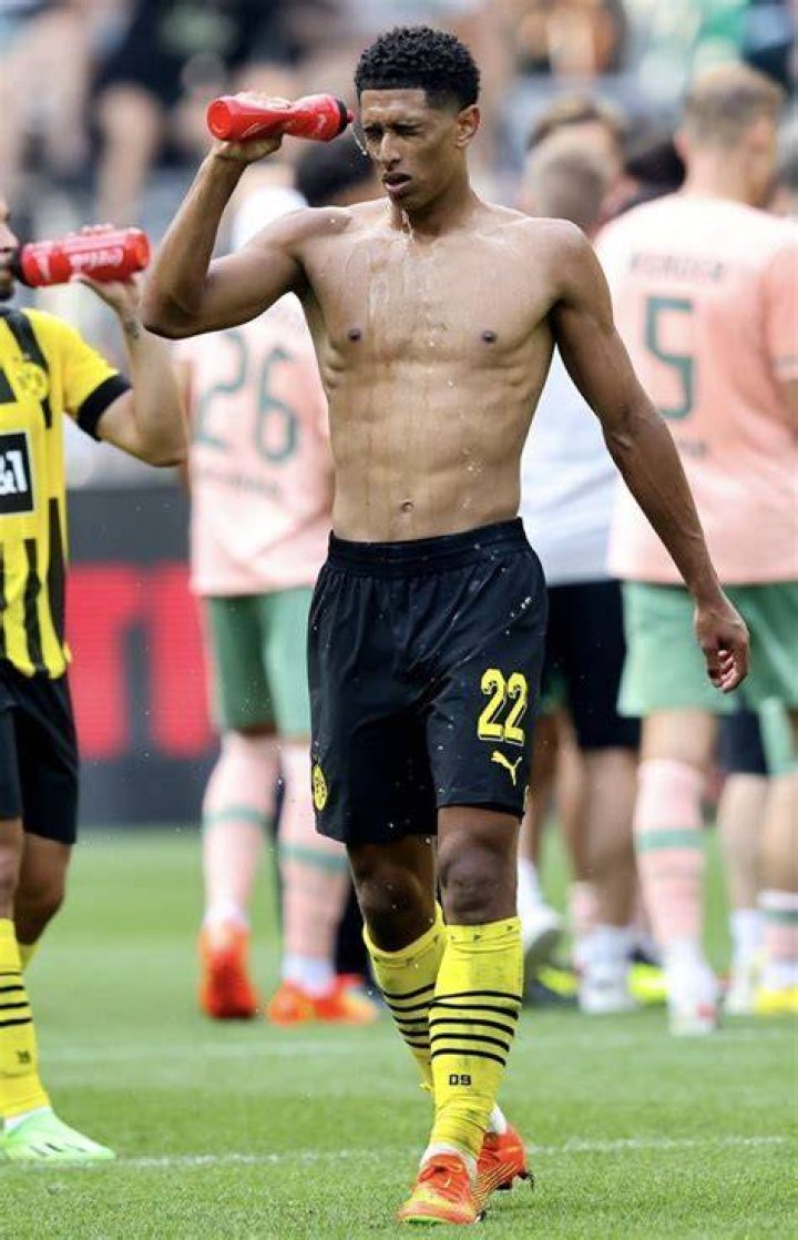 Jude Bellingham rare football soccer celebrity celeb famous rich model