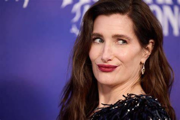 Kathryn Hahn Moves From Antic Gal Pal to &lsquo;Happyish&rsquo; Woman The New