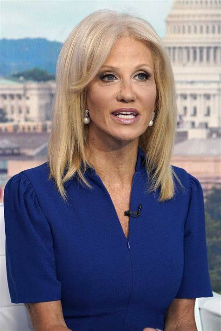 Kellyanne Conway's Daughter Lashes Out at Tucker Carlson