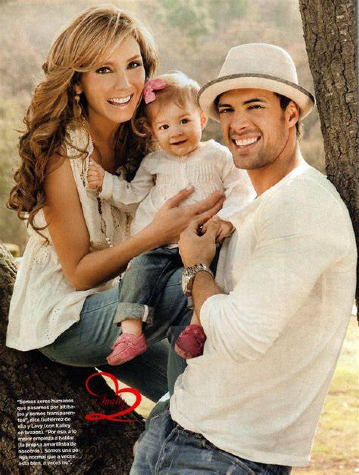 La familia de William Levy y Elizabeth Gutierrez Elizabeth gutierrez