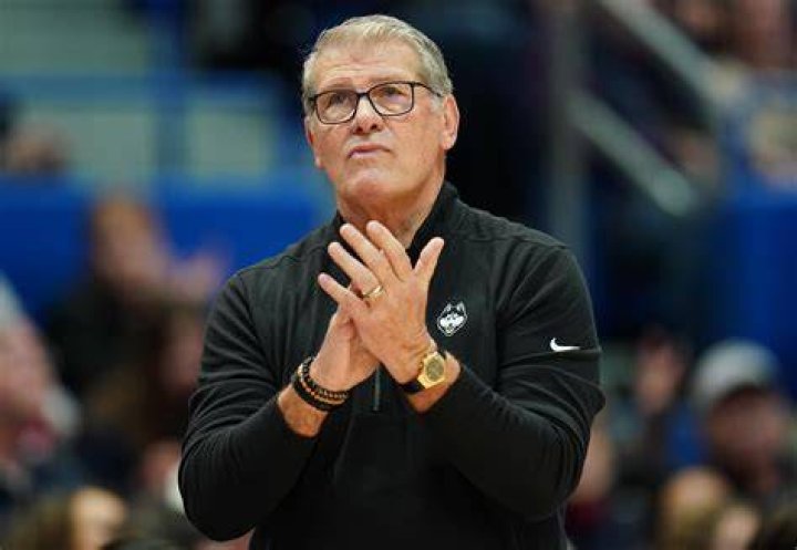 Legendary UConn Coach Geno Auriemma Says What Every College Basketball