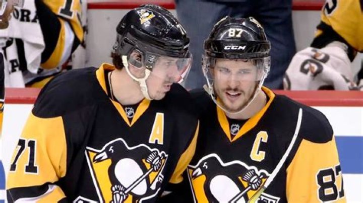LNH/NHL &Agrave; son retour, Sidney Crosby fait encore de la magie avec